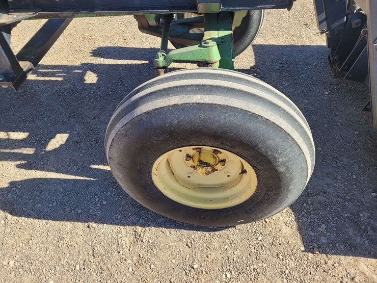 john-deere-4430-image-11