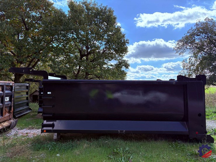 new-16'-ox-body-dump-body-with-high-lift-gate-image-8