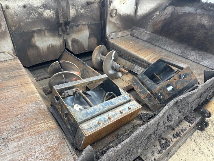 2012-cedarapids-cr452-image-11