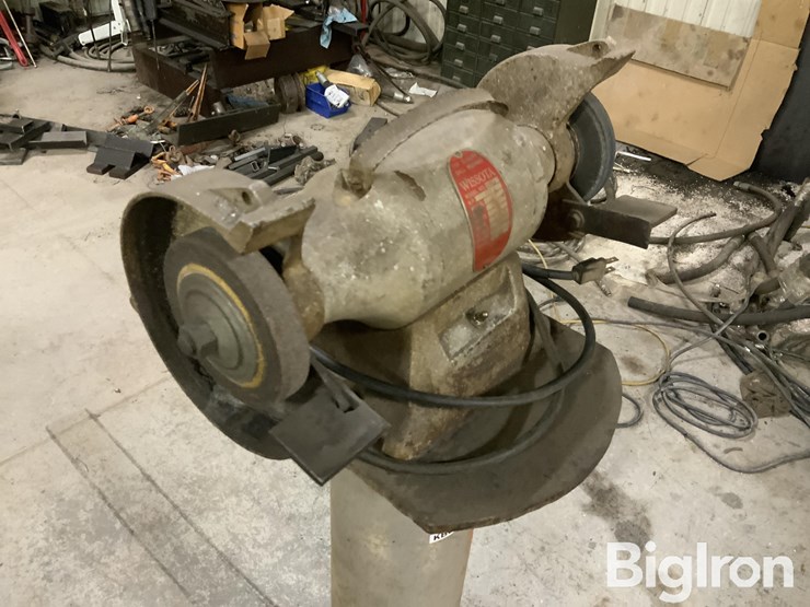 wissota-e16g-bench-grinder-image-3