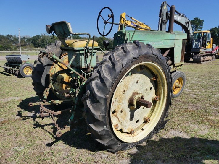 john-deere-60-image-4
