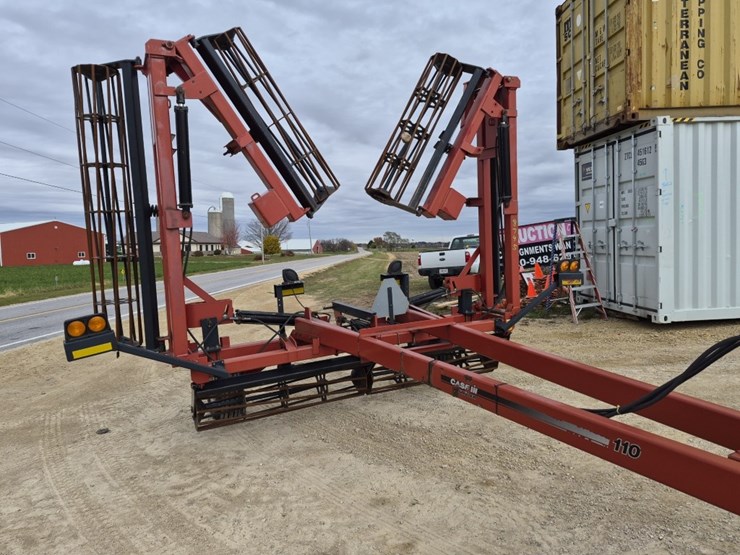 case-ih-crumbler-image-4