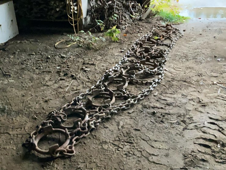 #302-•-skidder-bearclaw-tire-chains-image-2