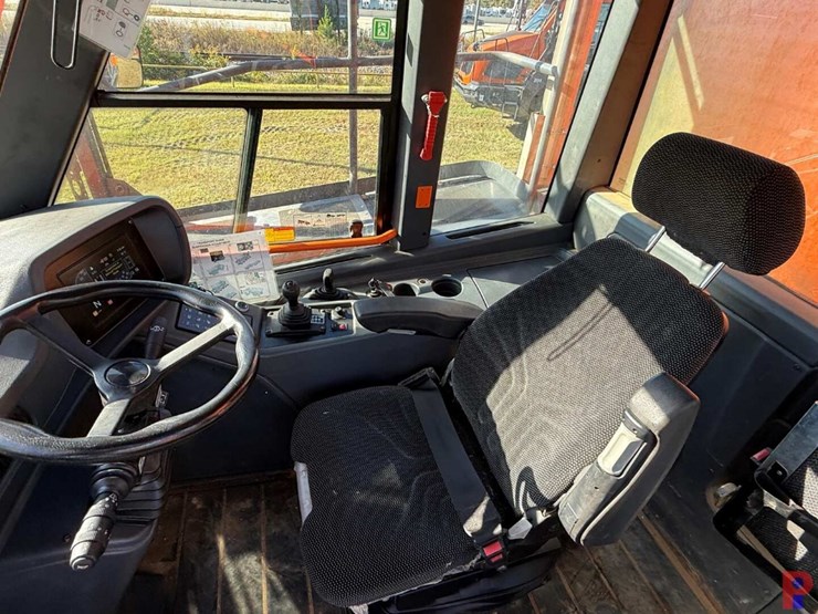 2023-develon-da30-5-image-20