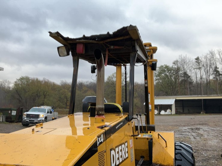 2001-deere-486e-image-36