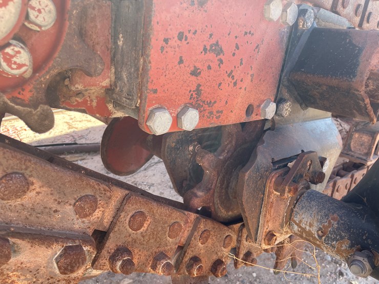 ditch-witch-7610-image-28