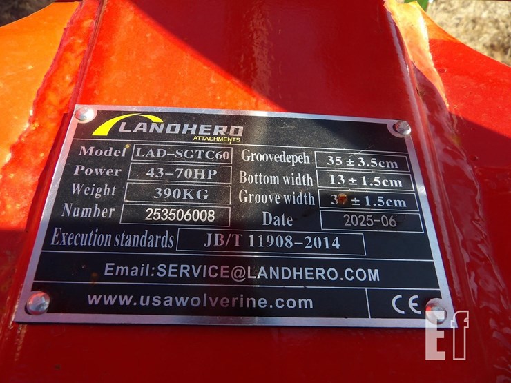 landhero-ditcher-image-3