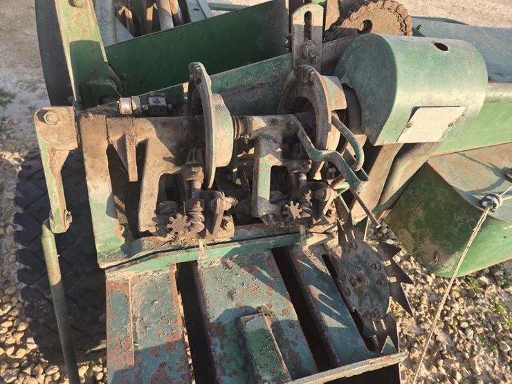 john-deere-14-image-5