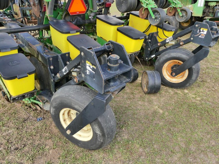 john-deere-1720-image-5