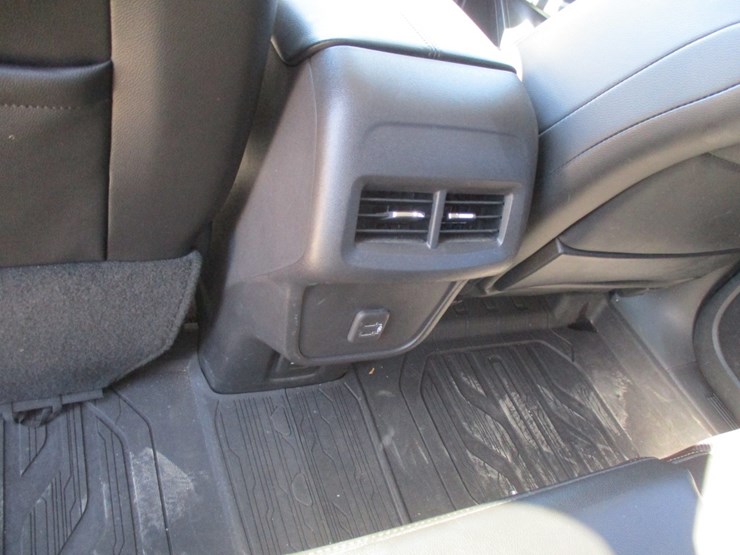 2021-gmc-terrain-slt-image-10