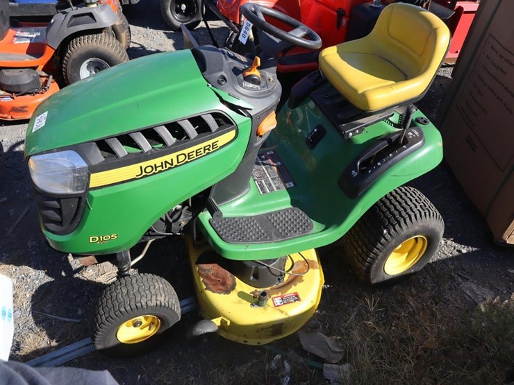 john-deere-d105-image-5