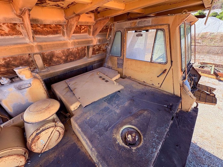 1985-caterpillar-773b-image-8