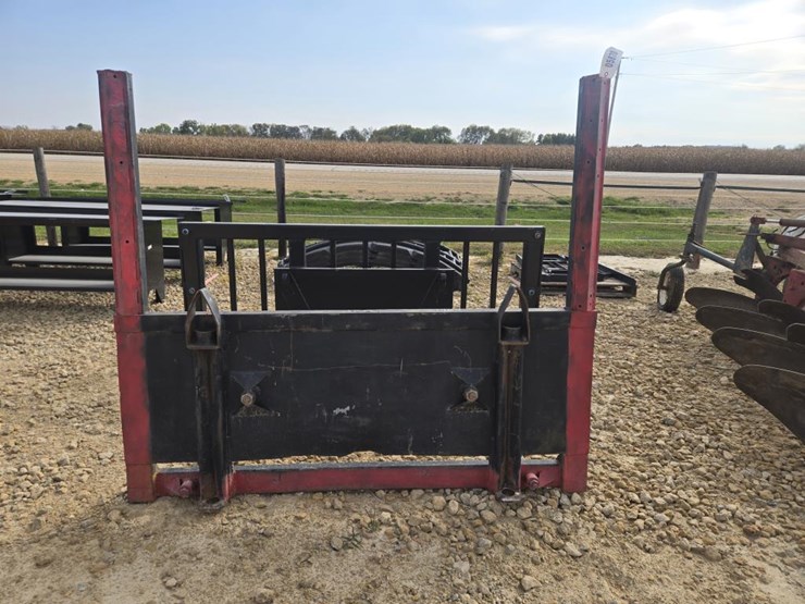 #5870-•-westendorf-big-square-bale-mover-image-4