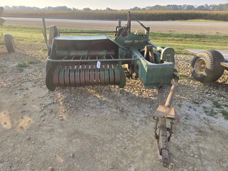 john-deere-14-image-2