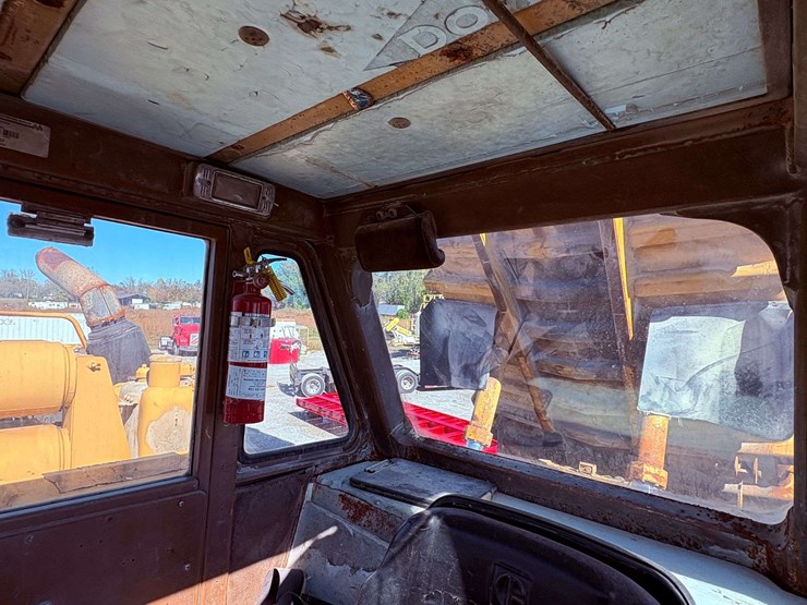 1981-caterpillar-773b-image-55