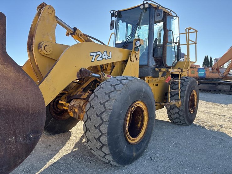 deere-724j-image-7
