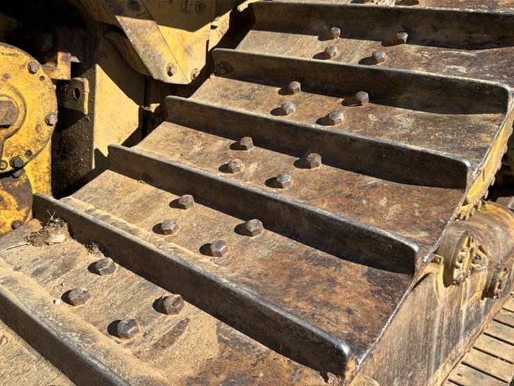 1989-caterpillar-d4h-image-17