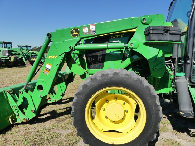john-deere-5075e-image-9