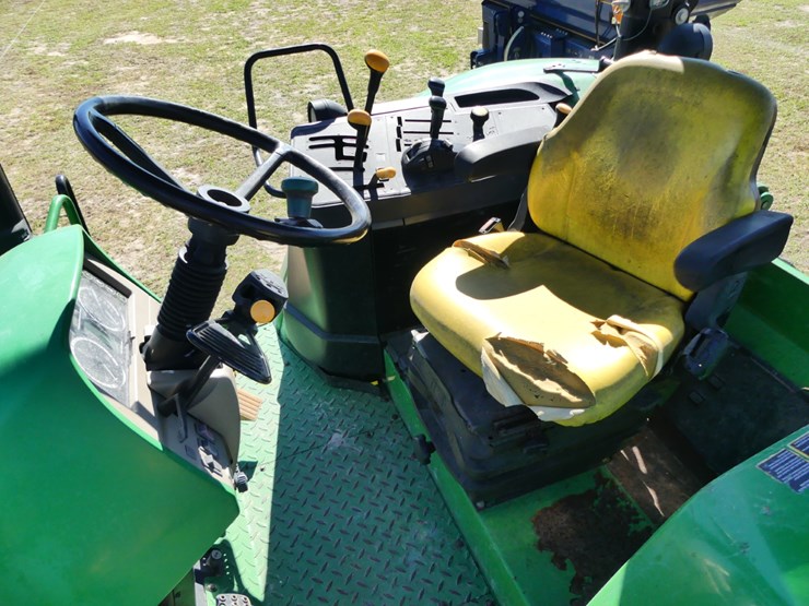 2019-john-deere-6145m-image-13