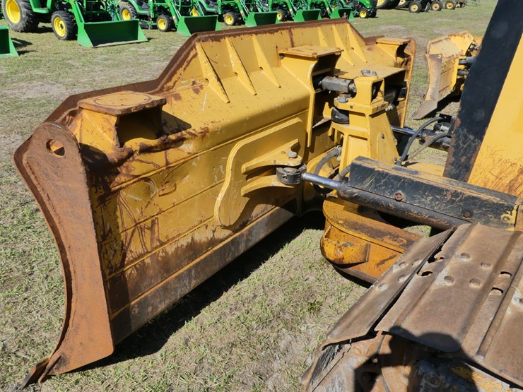 2013-caterpillar-d6k-lgp-image-8