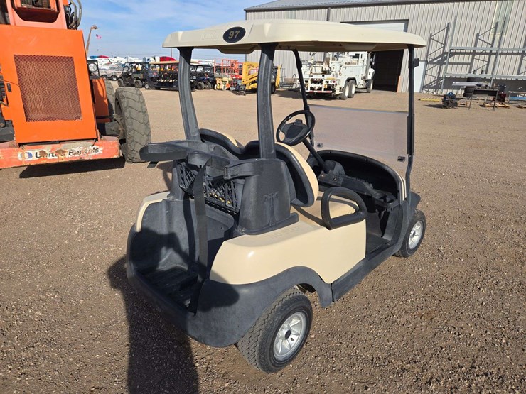 2015-club-car-golf-cart-image-3