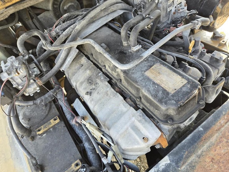 #5832-•-cat-gp40k2-fork-lift-image-9