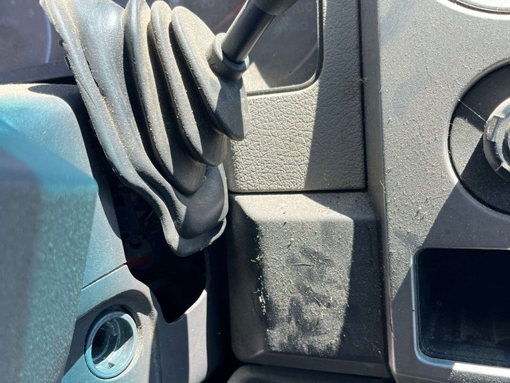 2010-ford-150-image-5