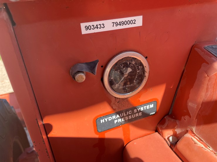 ditch-witch-7610-image-22