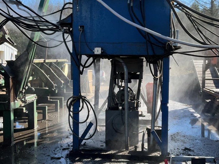 #131-•-operators-cab-image-15