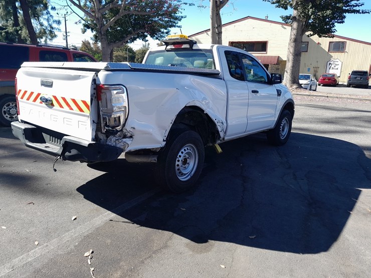 2021-ford-ranger-xl-image-4