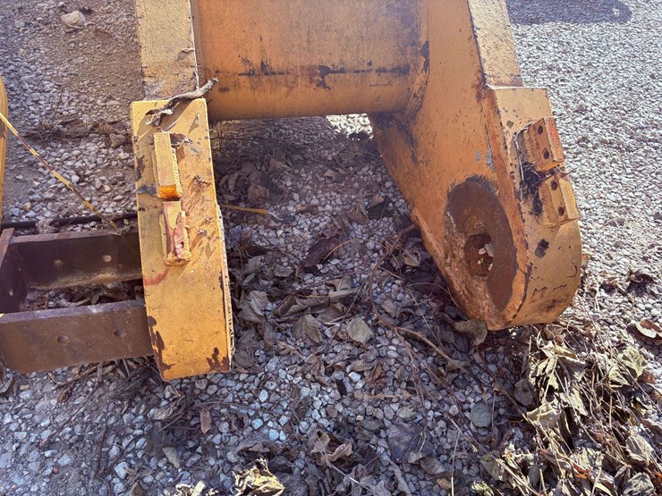 caterpillar-375-image-6