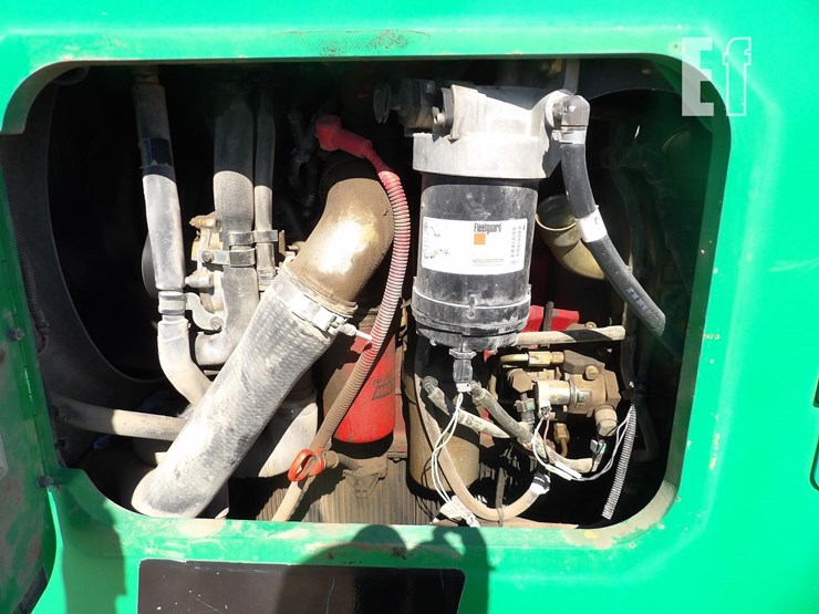 2017-sky-trak-10042-image-14