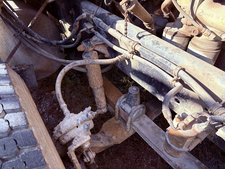 freightliner-t/a-water-truck-image-47