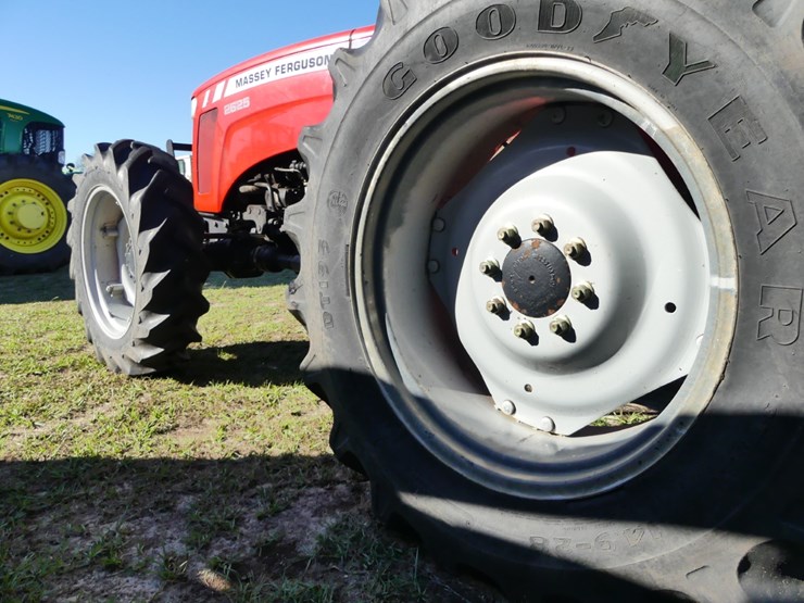 massey-ferguson-2625-image-7