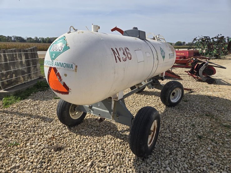 #5839-•-tank-on-running-gear-image-7