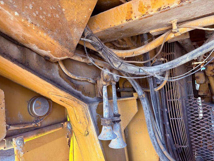 1985-caterpillar-773b-image-10