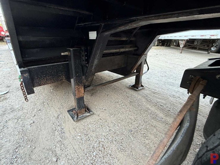 2014-viking-53'-x-102"-image-22