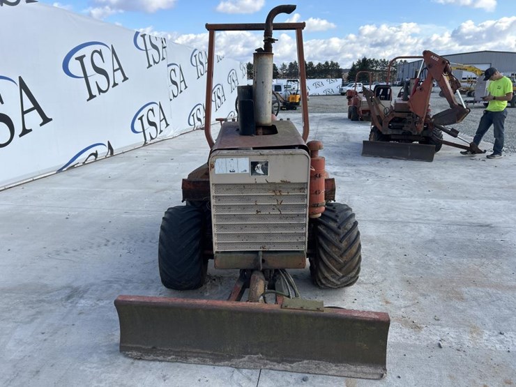 ditch-witch-2300-image-8