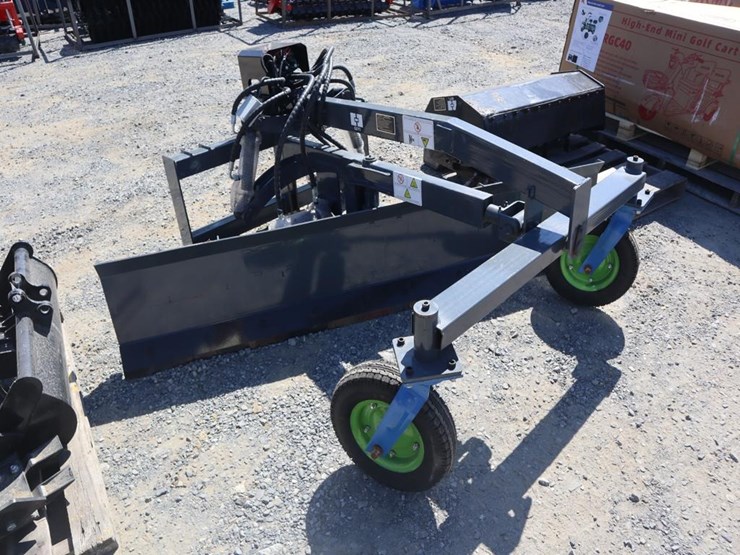skid-steer-mount-grader-image-3