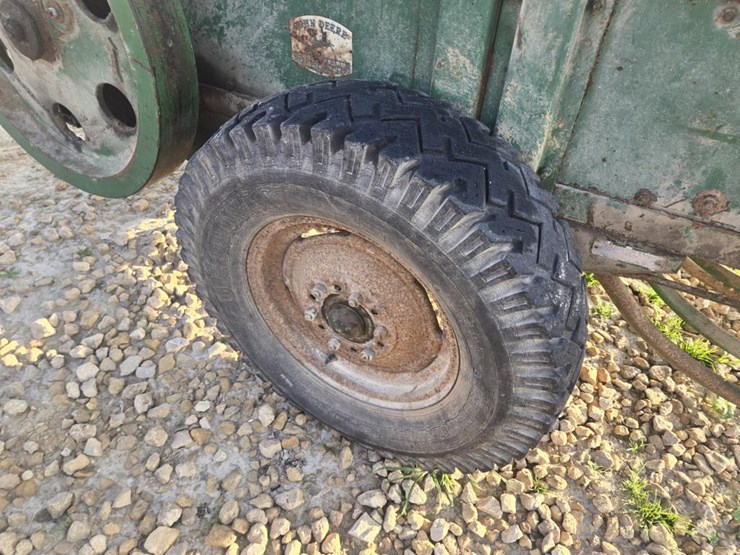 john-deere-14-image-7