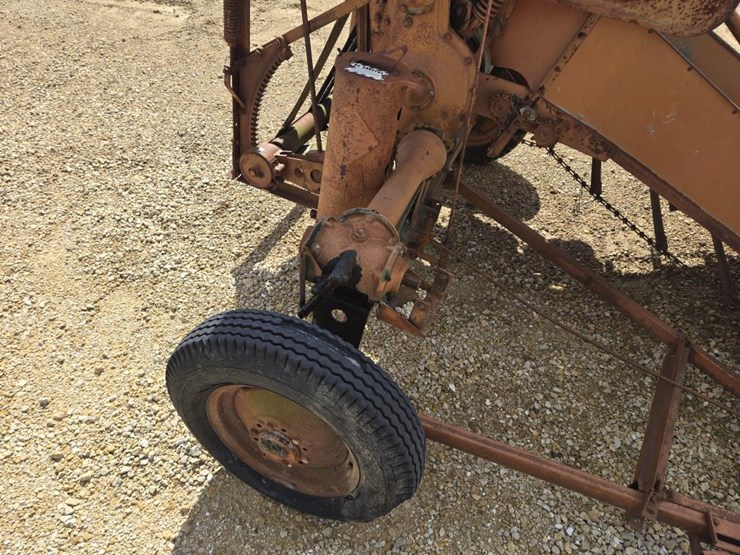 #5829-•-ac-round-baler---**parts-only**-image-5