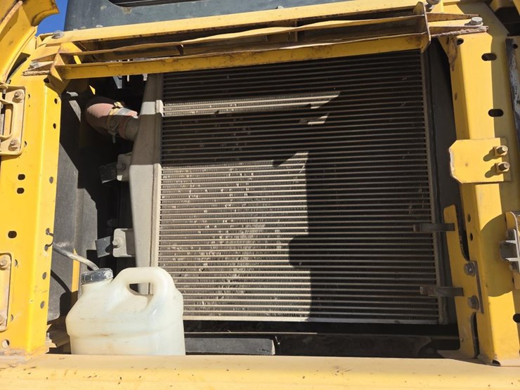 komatsu-pc400-image-34