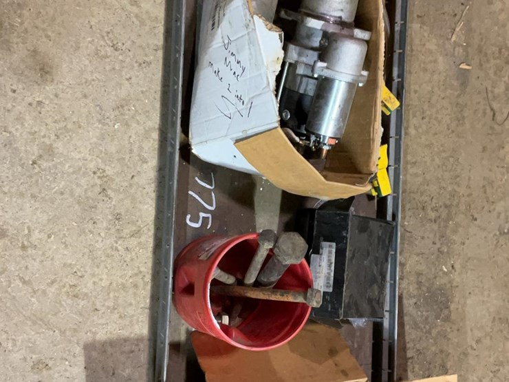 #775-•-floor-jack-and-miscellaneous-parts-image-2