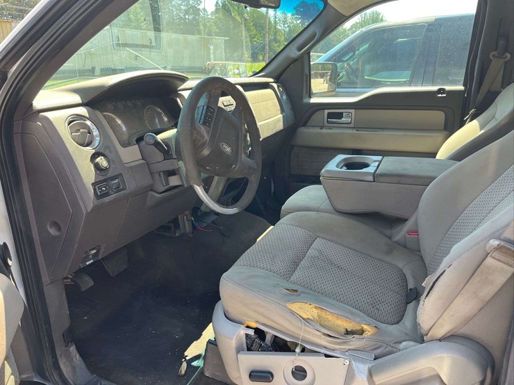 2010-ford-150-image-4