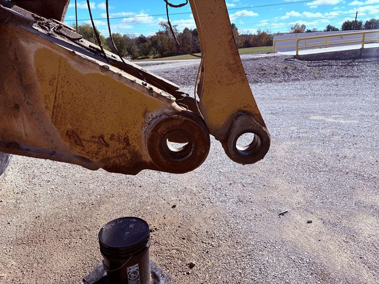 2001-caterpillar-988g-image-47