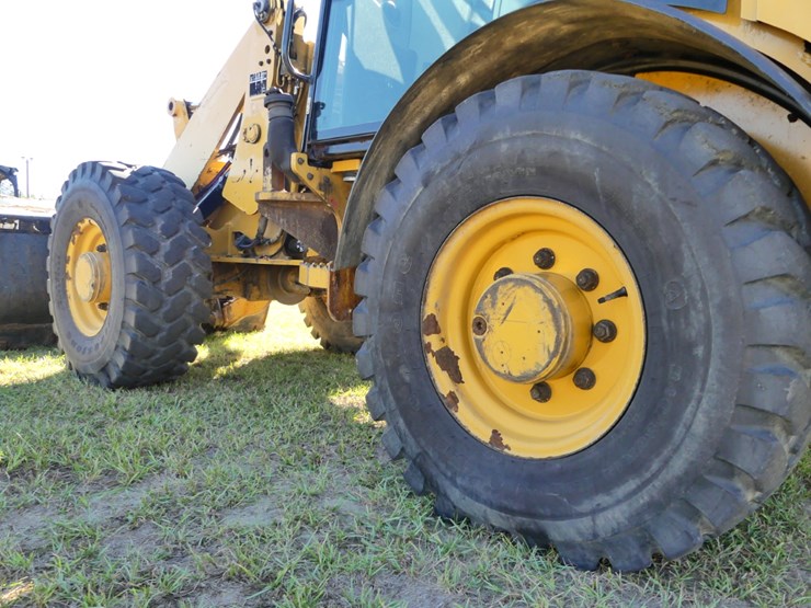 2018-caterpillar-906m-image-5