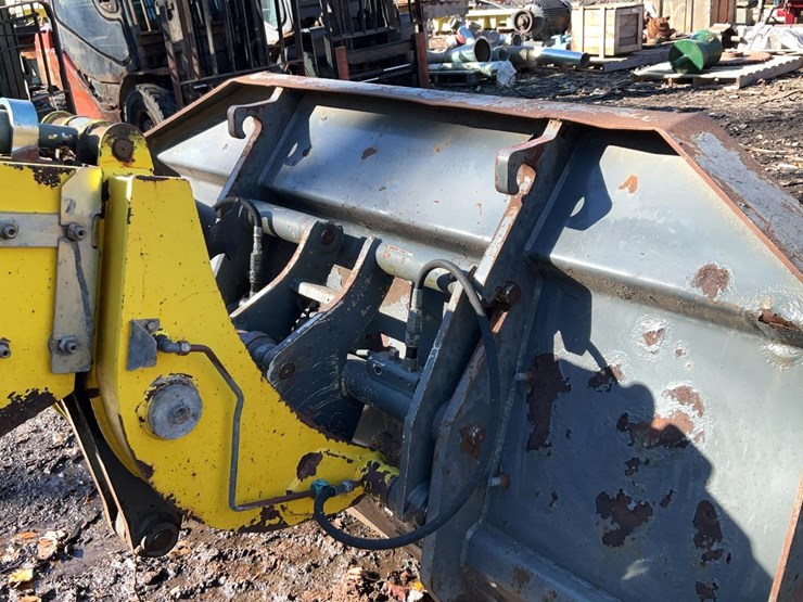 2011-wacker-neuson-750t-image-42