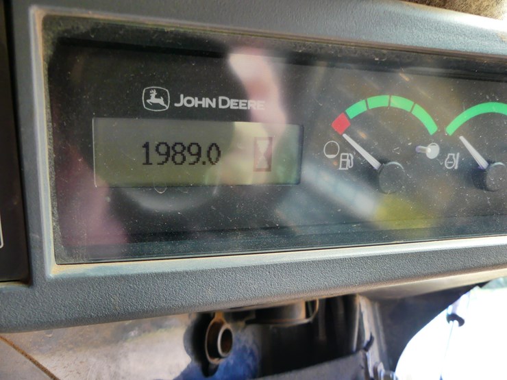 2018-deere-323e-image-18