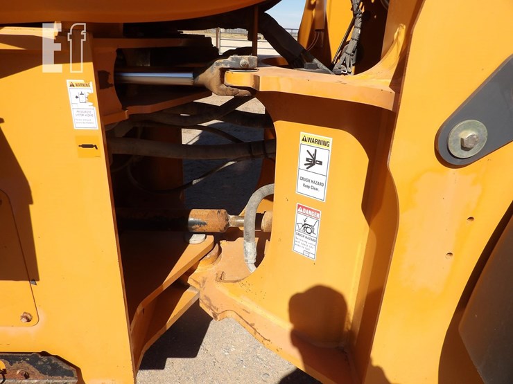 2018-case-921f-image-15