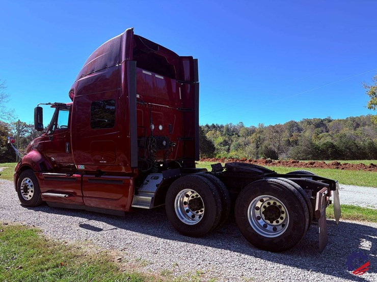 2017-international-prostar-image-3